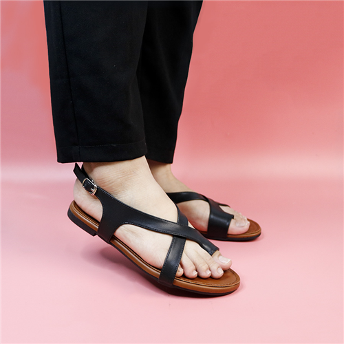 Sandal xỏ ngón quai mảnh YOMI - Item cực “hot” cho mùa hè
